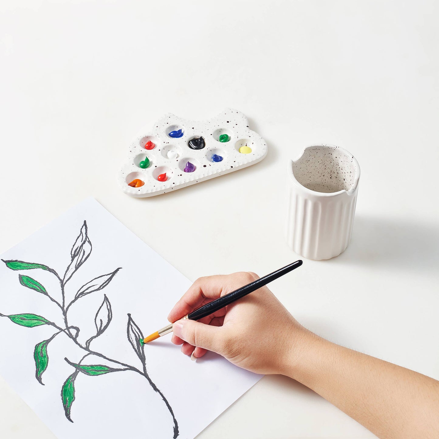 Ceramic Paint Brush Holder & Palette Set - Cloud-Shaped
