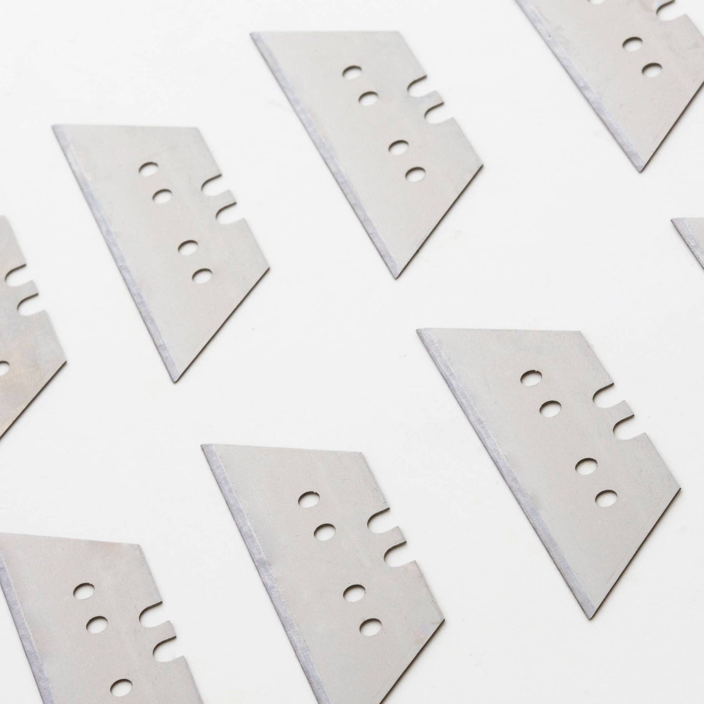 Utility Knife Replacement Blades in Tube