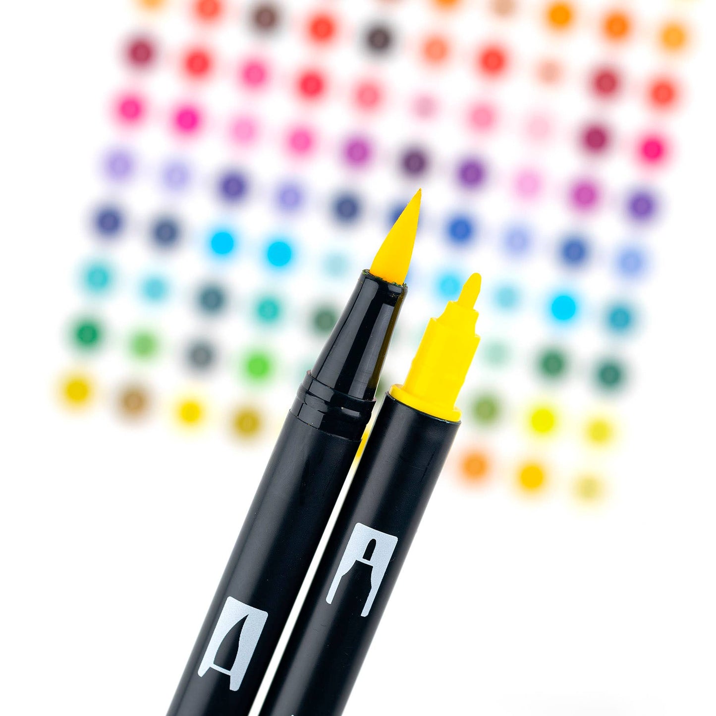 Dual Brush Pen Art Markers, 672PC Display, 108 Colors